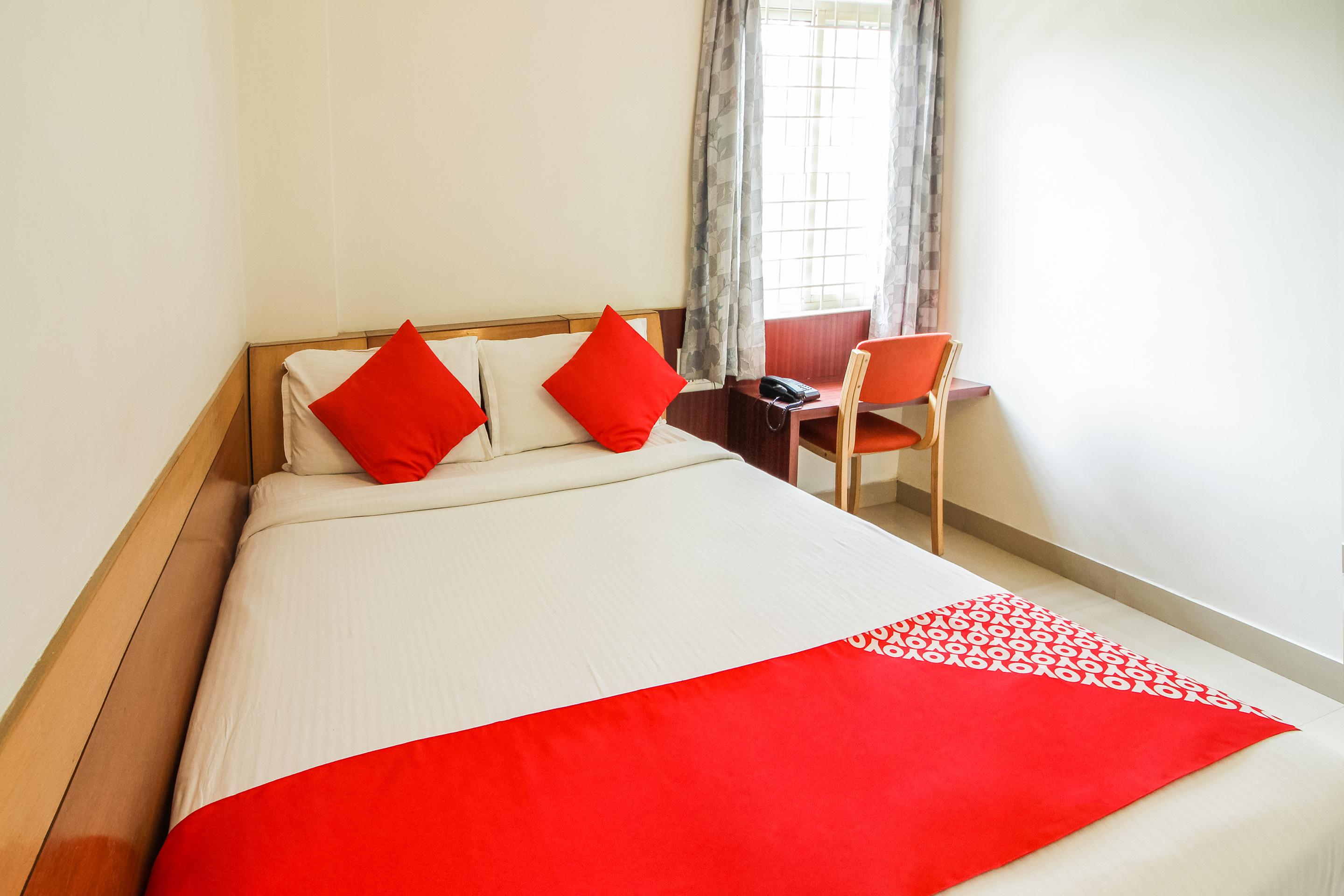 Hotel White Parrot Mysore Exterior foto