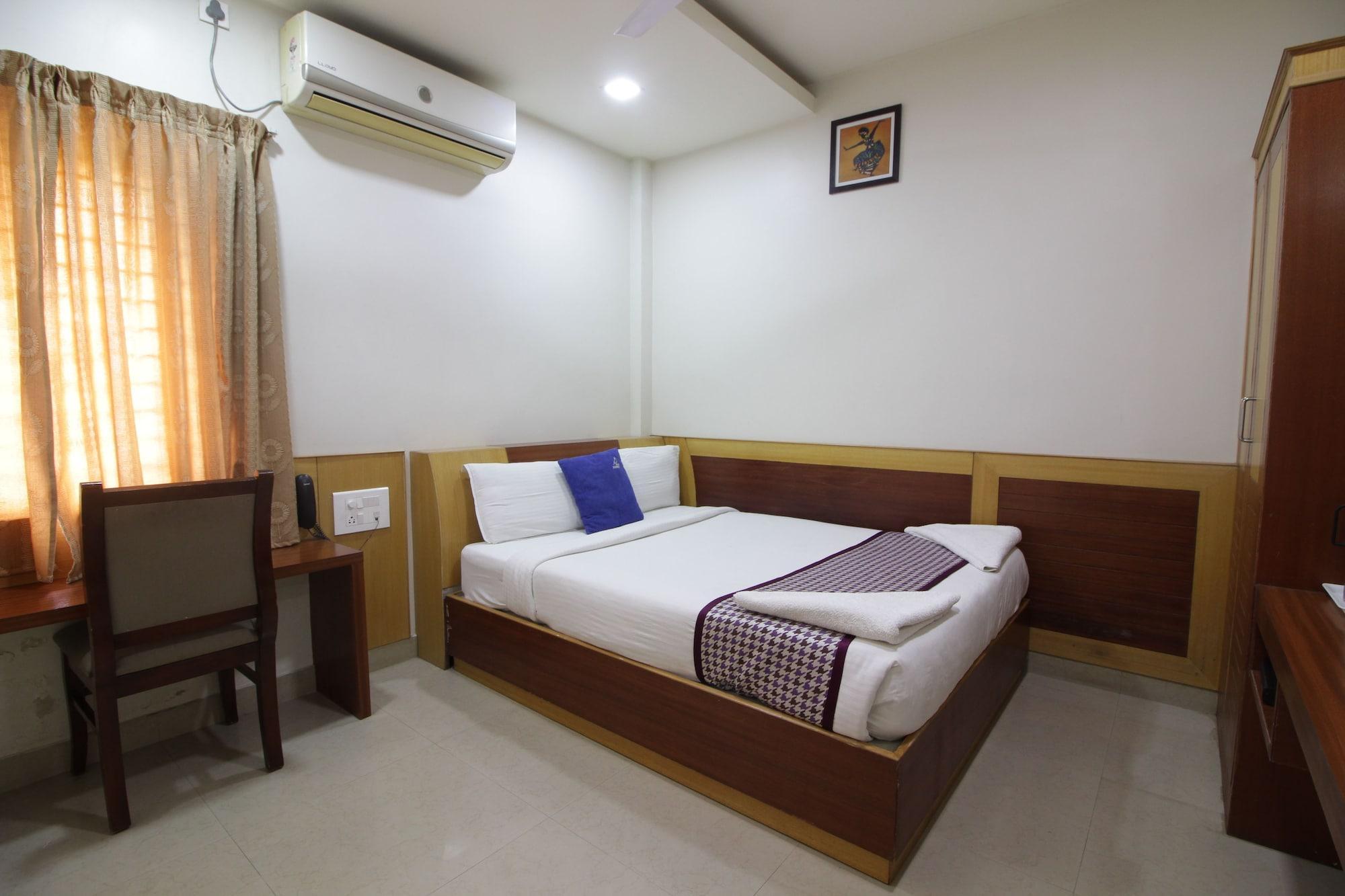 Hotel White Parrot Mysore Exterior foto